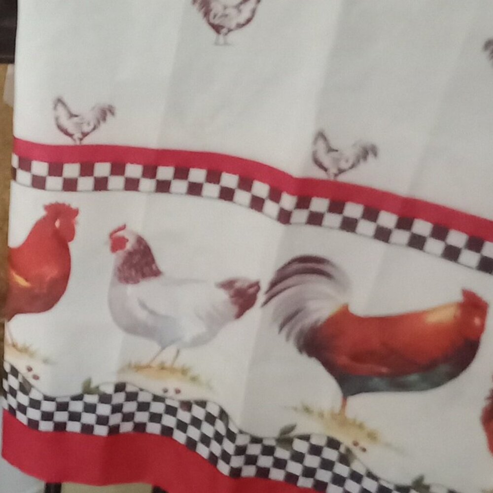 Rooster Curtain/2 panels - Picture 3 of 6